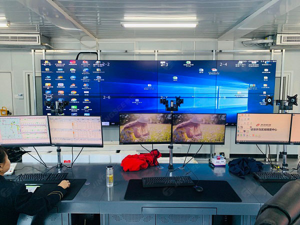 1602240656538763.jpg 拼接屏2.jpg